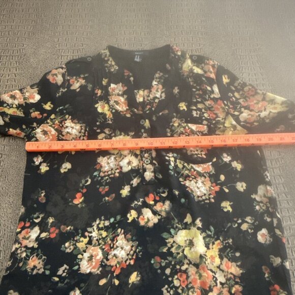 Forever 21 dark floral chiffon blouse, long sleeve sheer button front top  M - Picture 8 of 9